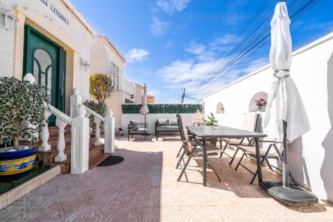 Villa a La Marina, Alicante, La Marina - € 225.000 | Ref: 6147VA - foto 4